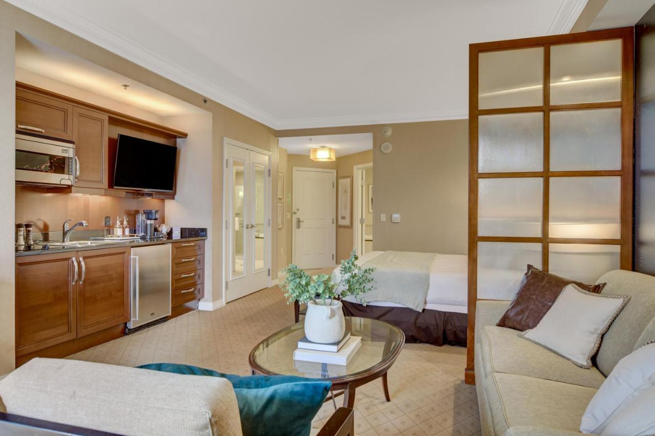 Balcony Full Strip View Suite Mgm Signature Free Valet Лас-Вегас Экстерьер фото