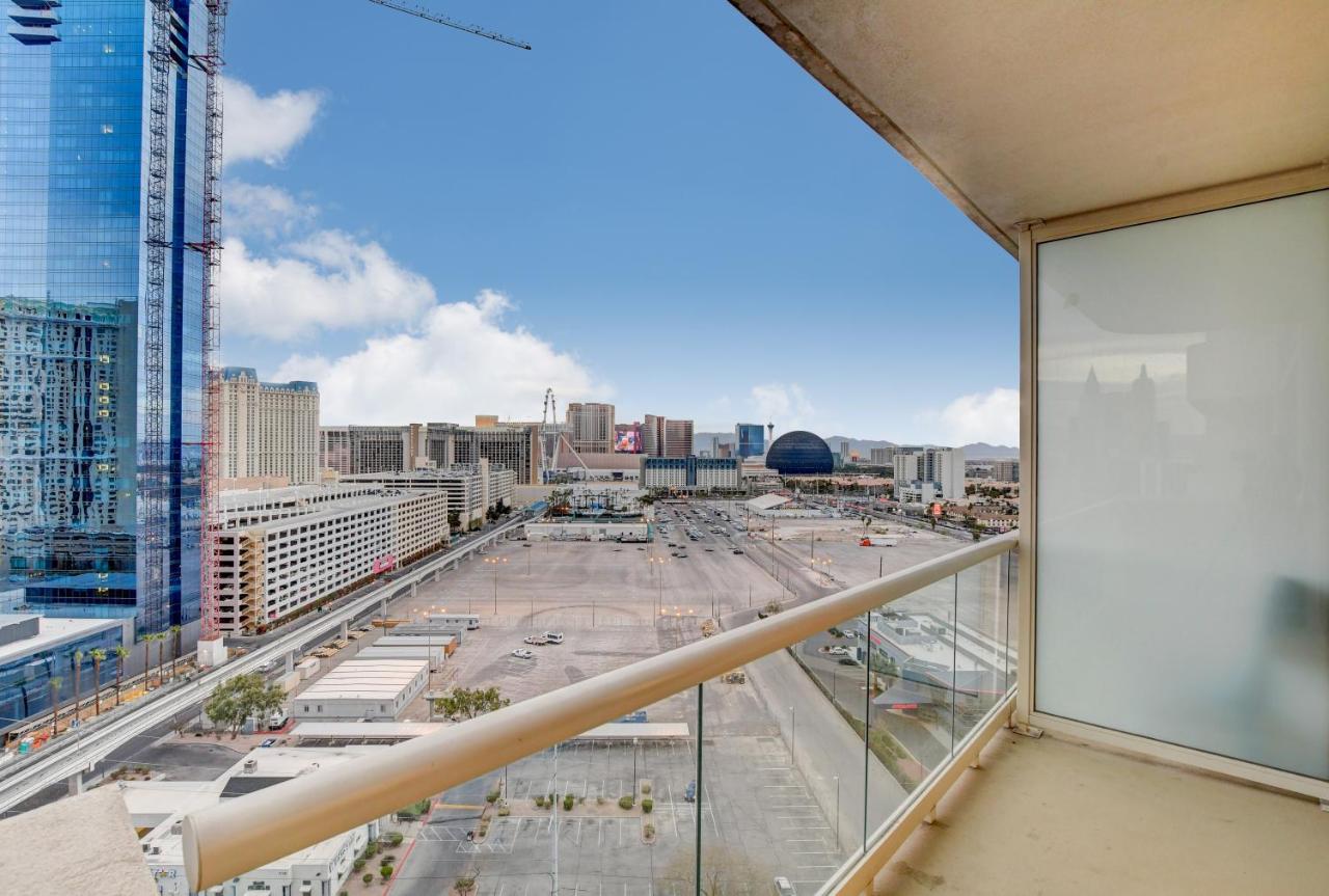 Balcony Full Strip View Suite Mgm Signature Free Valet Лас-Вегас Экстерьер фото